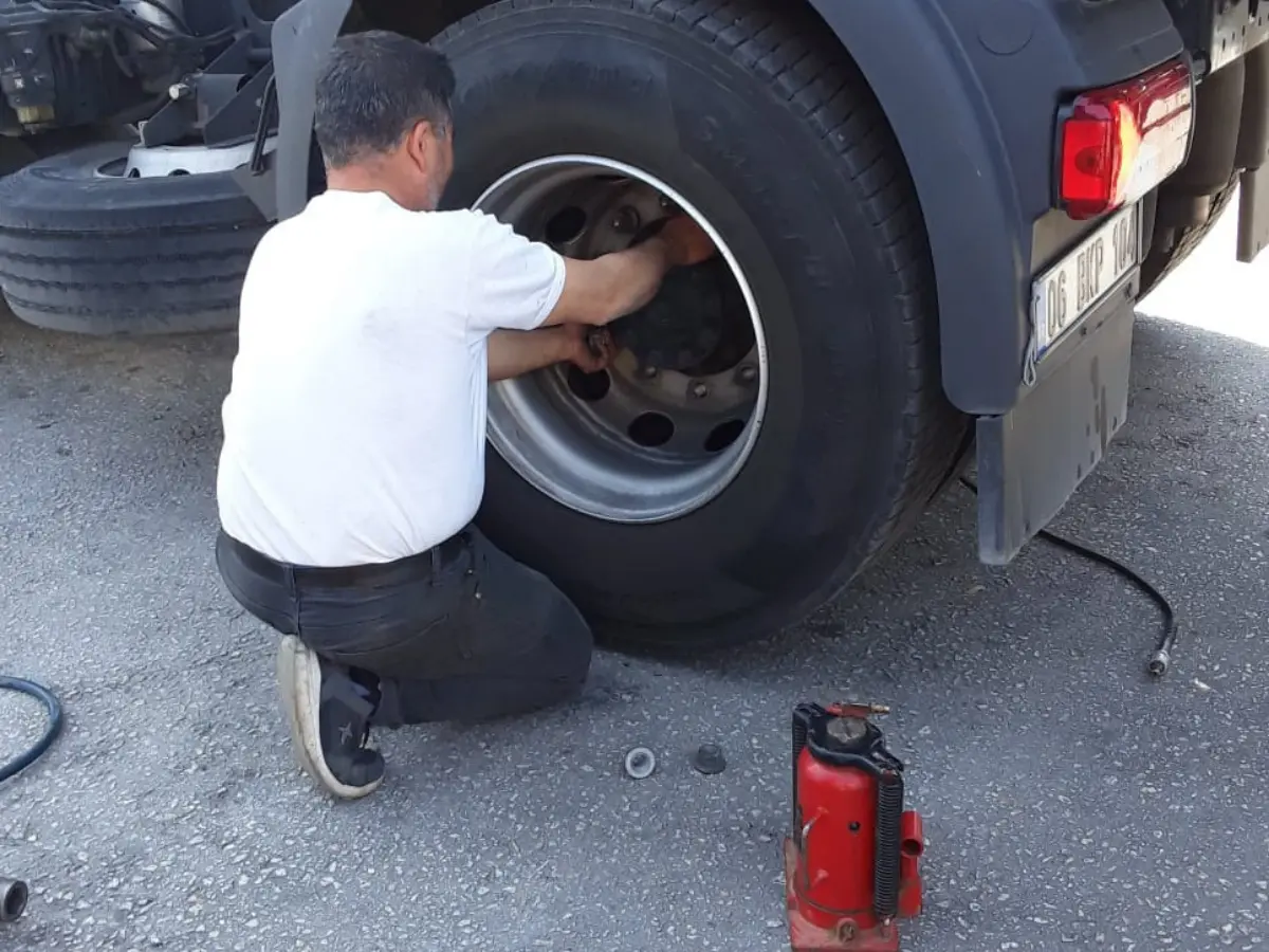 Sığacık Oto Lastikçi