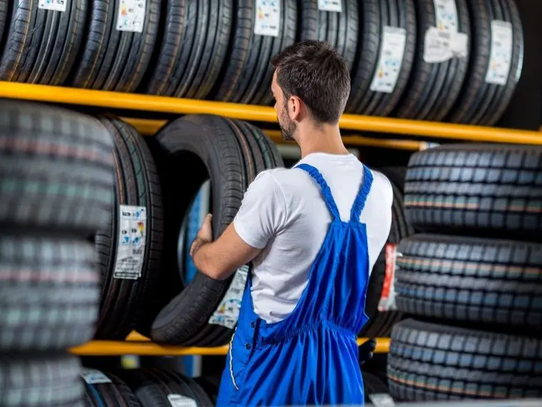 Sığacık Oto Lastikçi